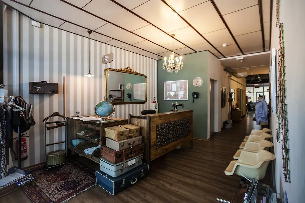 Pars Tailor'S Hostel-1